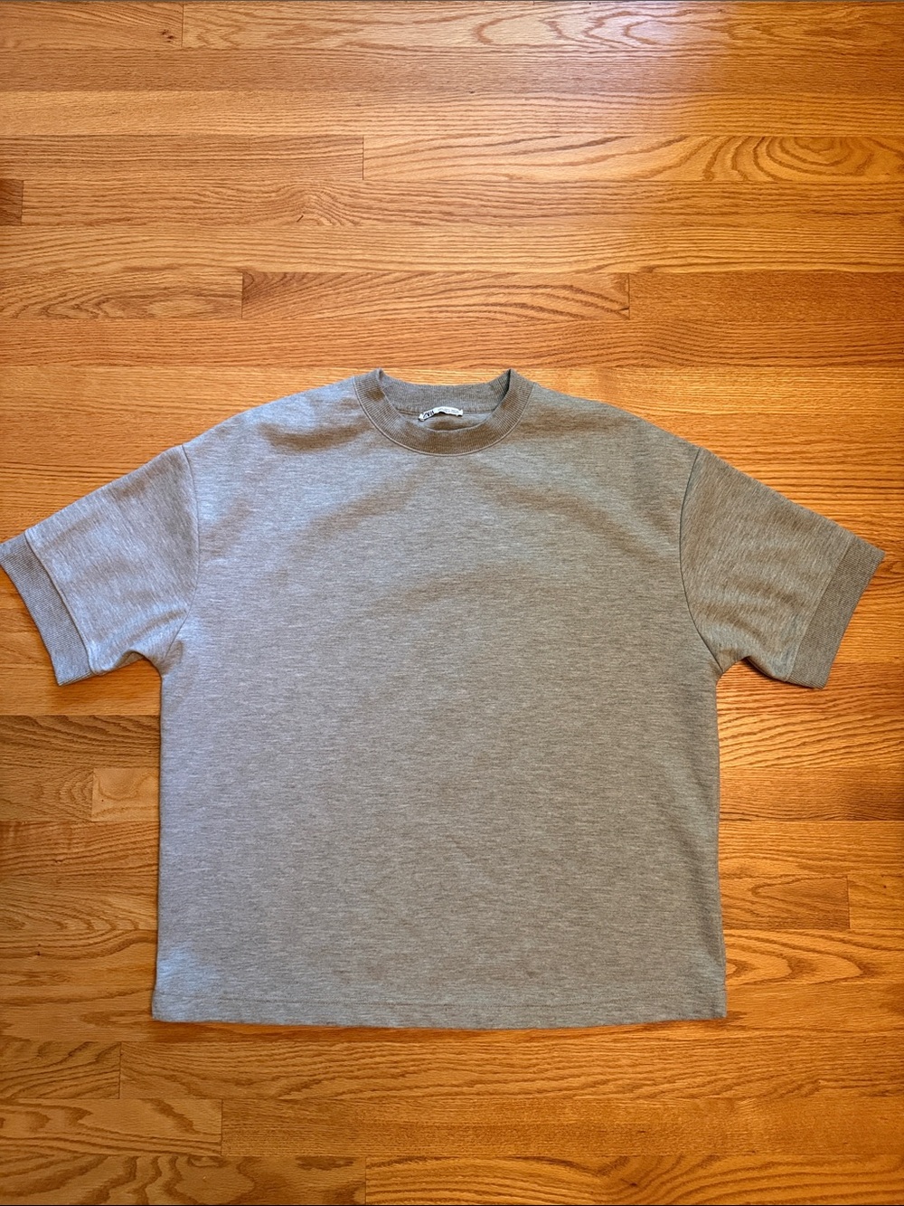 Zara Gray Short Sleeve Crewneck Heavyweight Tee Shirt